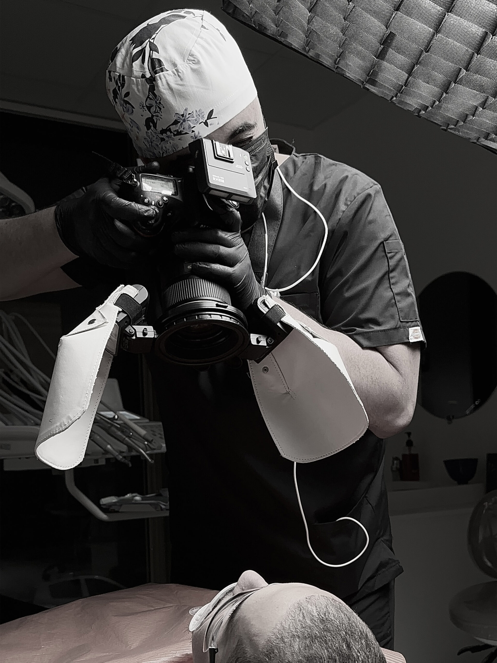 769807087568574657457